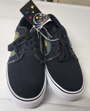 Load image into Gallery viewer, MAUI &amp; SONS VANS SHOES/Mens
