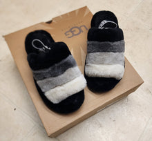 Load image into Gallery viewer, UGG Fluffy Yeah Slippers/Shoes
