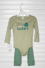 Load image into Gallery viewer, Carter&#39;s 2 Piece Onesie Set(18M)

