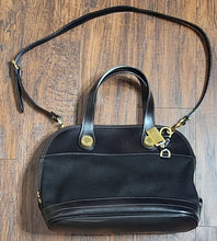 Load image into Gallery viewer, Dooney &amp; Bourke Purse
