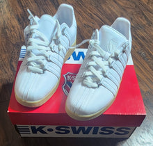 Load image into Gallery viewer, KSWISS SHOES/Mens 11!
