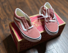 Load image into Gallery viewer, VANS Shoes/Kids
