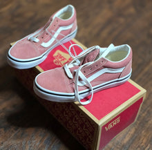 Load image into Gallery viewer, VANS Shoes/Kids
