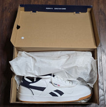 Load image into Gallery viewer, REEBOK CLASSICS Shoes/Mens
