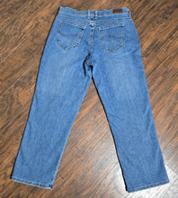 Load image into Gallery viewer, Lee Jeans/(Size8)
