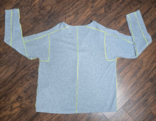 Load image into Gallery viewer, DKNY Top(Lrg)
