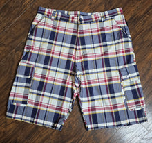 Load image into Gallery viewer, Ecko Unltd Fit Classic Shorts/Mens46!
