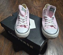 Load image into Gallery viewer, Converse Low Pink Ivory Shoes/Mens12!
