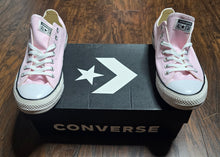 Load image into Gallery viewer, Converse Low Pink Ivory Shoes/Mens12!
