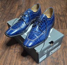 Load image into Gallery viewer, Stacey Adams Shoes(Mens10.5)
