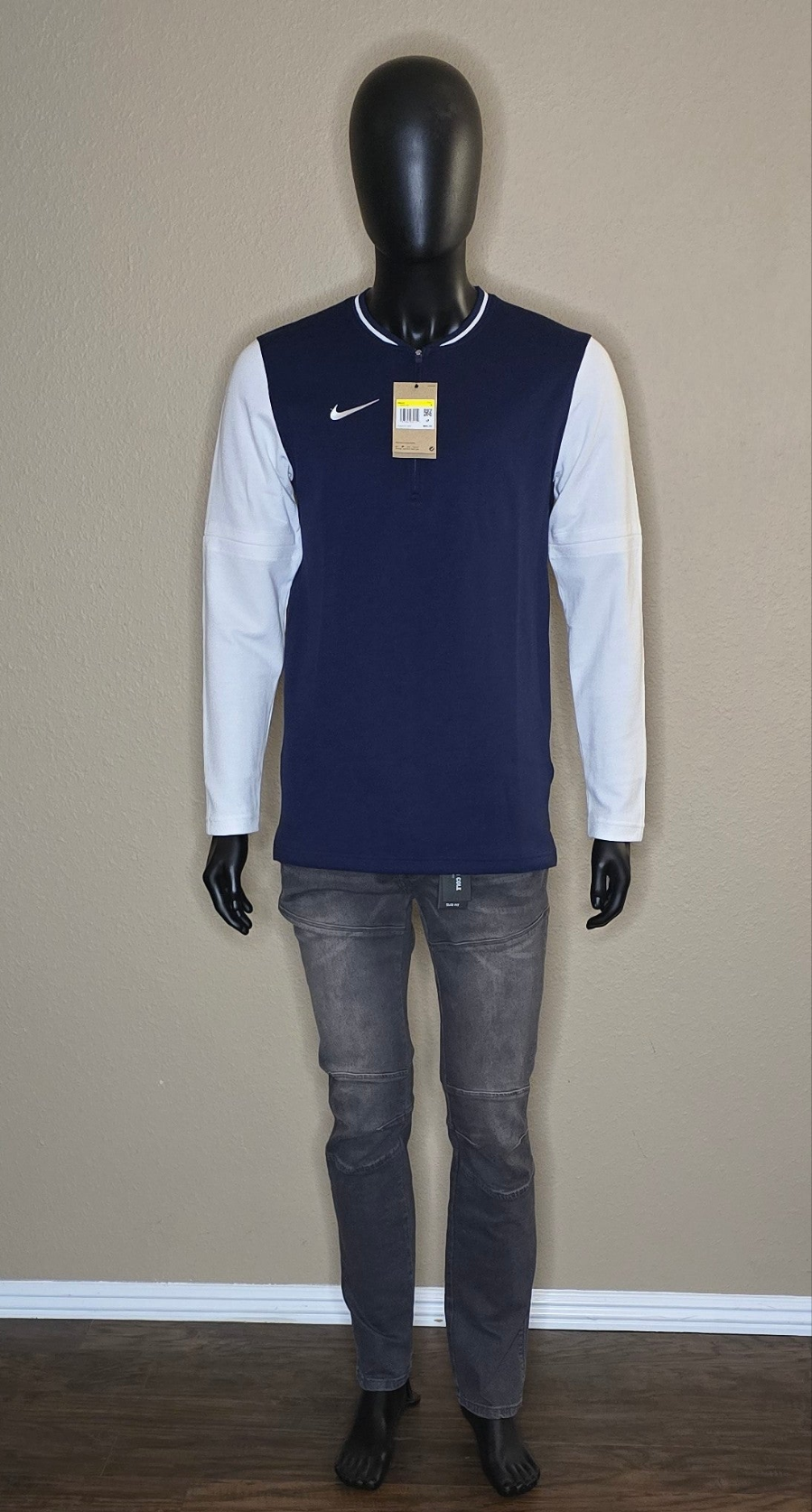 Nike Dri-Fit Golf Long-Sleeve Shirt(MensSmFitsMed/Lrg)