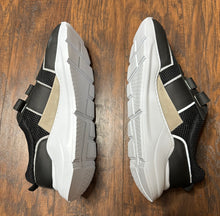 Load image into Gallery viewer, Daniel Patrick Velcro Panel Runner Shoes(Mens13)

