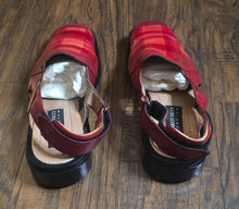 Load image into Gallery viewer, Marco Vicci Sandals(Mens10)
