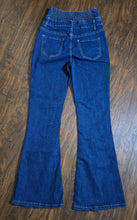 Load image into Gallery viewer, 4 Button Waistline Bell Bottom Jeans(SizeSmall)

