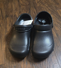 Load image into Gallery viewer, Crocs With Bag Shoes(Mens10)
