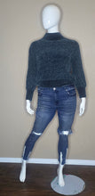 Load image into Gallery viewer, Cynthia Riley Sweater(Med)
