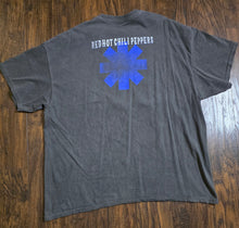 Load image into Gallery viewer, Red Hot Chili Peppers T-Shirt(MensLrg)
