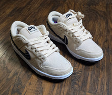 Load image into Gallery viewer, Nike Albino &amp; Preto x Dunk low SB jiu&#39;jitsu&#39;Shoes(Mens(5)&amp;(7.5)
