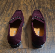 Load image into Gallery viewer, Stacey Adams Suede Slip-on Loafers(Mens7.5)
