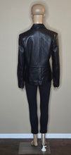 Load image into Gallery viewer, Caslon Lambskin Button-Down Long-Sleeve Shirt(Small)
