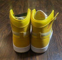 Load image into Gallery viewer, Nike Air Jordan 1 High Zoom Comfort 2 "Yellow Ochre Shoes(11.5W)10M)
