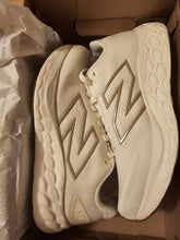 Load image into Gallery viewer, New Balance Fresh Foam 680 (6.5W)
