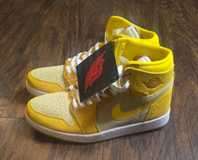 Load image into Gallery viewer, Nike Air Jordan 1 High Zoom Comfort 2 "Yellow Ochre Shoes(11.5W)10M)
