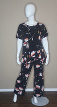 Load image into Gallery viewer, VIP Knits Shortsleeved Set By Avenue(P18-20)
