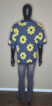 Load image into Gallery viewer, Massive Luxury Shortsleeved Floral Button-Down Sweater(MensXL)
