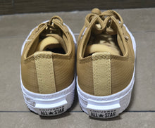Load image into Gallery viewer, Converse Chuck Taylor All-Star Low-Top Shoes(Mens9)
