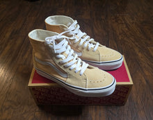Load image into Gallery viewer, Vans High-Top Vanilla Custard Shoes(10W)

