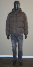 Load image into Gallery viewer, Brandon Thomas Survival Coat(MensLrg)
