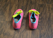 Load image into Gallery viewer, Lil BOBS From Skechers Shoes(12Y)
