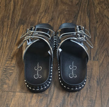 Load image into Gallery viewer, Jessica Simpsons Sandals(5.5)
