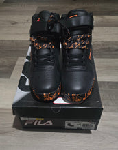 Load image into Gallery viewer, Fila(VULC 13 MARBLE)High-Top Shoes(Mens12)

