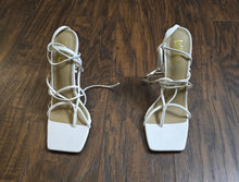 Load image into Gallery viewer, EGO Heels/Shoes(Kids5)

