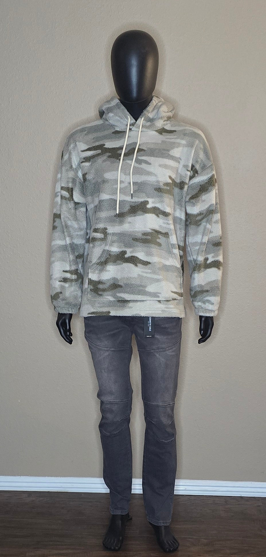 Truth Camouflage Hoodie(MensLrg)