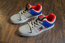 Load image into Gallery viewer, DC Meskie Buty Shoes(Mens10)
