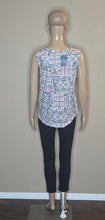 Load image into Gallery viewer, Lucky Brand Top(Small)
