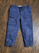 Load image into Gallery viewer, Baby Gap Cargo Pants (Toddlers4yrs)
