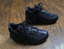 Load image into Gallery viewer, Nike AirMax 95 Shoes(Jrs/Y)6.5)
