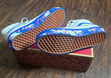 Load image into Gallery viewer, Vans SK8 Hi Paint Shoes/Mens 7)(Women&#39;s 8.5)!
