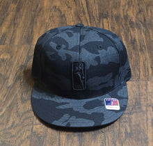 Load image into Gallery viewer, Reebok Camoflouge Fitted Caps/Hats(Mens7)

