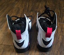 Load image into Gallery viewer, Air Jordan True Flight White, Black, &amp; Red Shoes(JuniorsB5Y)G6.5)
