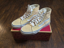 Load image into Gallery viewer, Vans High-Top Vanilla Custard Shoes(10W)
