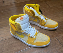 Load image into Gallery viewer, Nike Air Jordan 1 High Zoom Comfort 2 &quot;Yellow Ochre Shoes(11.5W)10M)

