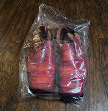Load image into Gallery viewer, Marco Vicci Sandals(Mens10)
